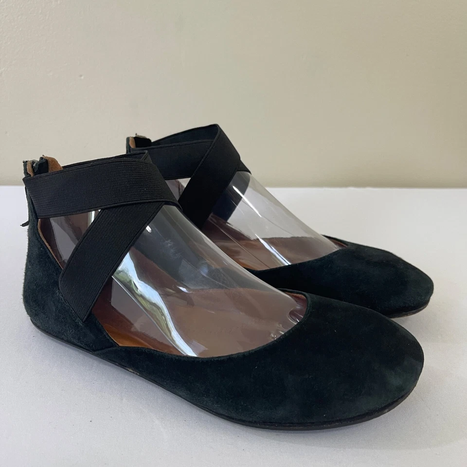 Zapatos planos de ballet Gentle Souls únicos para mujer 6,5 de gamuza negra con tiras cómodos Foto 1 de 4