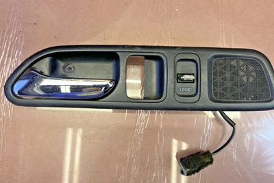 99 Honda Prelude Interior Door Handle Lever Left Driver Side Switch 97-01 - Image 1 of 4