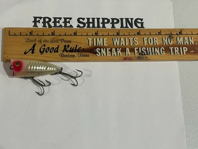 HEDDON CHUGGER JR GREAT COLOR FISHING LURE USED TACKLE BOX FIND TOPWATER - Image 1 of 4