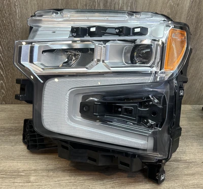 Conjunto de faros Chevy Silverado LH 2022-2023 PIEZA ORIGINAL # 85856478 Foto 1 de 4