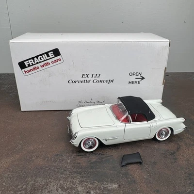 Danbury Mint EX 122 Corvette Concept 1:24 Diecast w/ Box - POLO WHITE - Limited - Image 1 of 4