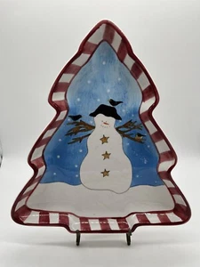 Piatto a forma di albero di Natale Debbie Mumm con pupazzo di neve e merli - Foto 1 di 7