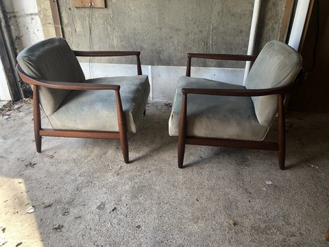 Pair of Handsome Original Mid Century Modern Chairs by Erwin Lambeth Cover