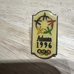 1996 Atlanta Olympic Games Hat Vest Lapel Pin Team USA Holding Hand Logo Pinback - Picture 1 of 8
