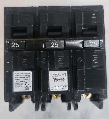 Siemens B325H 25 A 240 VAC 3 Pole 22KA Type BL Bolt-On Breaker NTO - image 1 of 4