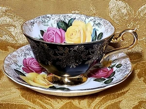ROYAL ALBERT BLACK FOOTED CUP & SAUCER PINK YELLOW ROSES GOLD ENGLAND - Picture 1 of 7