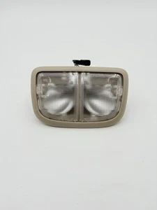 ⭐️ 2005-2009 Buick Lacrosse Overhead Center Dome Light Lamp Assembly OEM - Picture 1 of 5