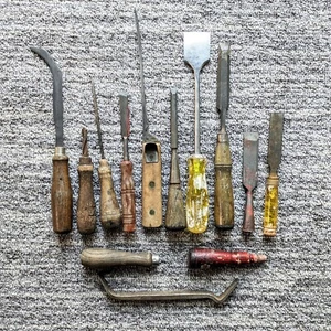 Vintage - Assorted Hand Tools Lot, Chisels Knives Punch Drill, Wooden Handles - Picture 1 of 7