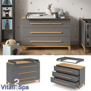 Wickelkommode Malia XL 133 x 98 cm, Grau Eiche, inkl. Wickelauflage VitaliSpa - Bild 1 von 8