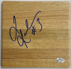 Quentin Richardson Hand Signed Piece of Wood Floorboard Los Angeles Clippers - Picture 1 of 1