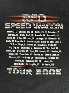 Reo Speed Wagon Size LARGE 2006 Distressed Faded Retro Tour Concert T-Shirt - Picture 1 of 9