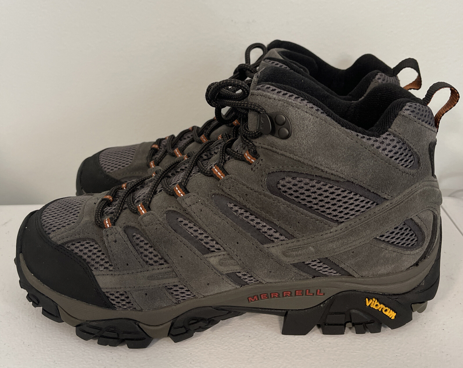Mid Beluga Hiking Boot - j5036349 