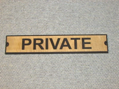 质朴风格私人木门标志 — 第 1/3 张图片