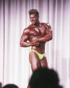 BODYBUILDING ANNI 80 CALIFORNIA COMPETITION EXCLUSIVE* STAMPA A COLORI 8X10" N. 57 - Foto 1 di 1