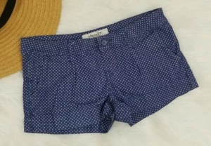 American Rag Women Shorts, Navy Blue & White Polka Dots Shorts, Junior Size 1 - Picture 1 of 3
