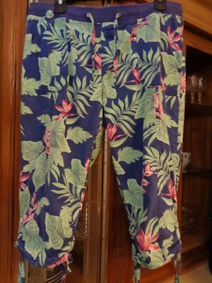 Caribbean Joe Pantalón Capri Tropical Verde y Azul Talla PL Foto 1 de 4