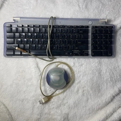 Vintage Apple "Hockey Puck" Mouse & KeyboardGrape - M4848 - Image 1 of 3