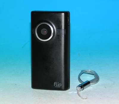 Flip Video MinoHD M31120 8GB 2 Hours High Definition Camcorder (New Battery) #75 - Image 1 of 4