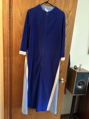 Abrigo Vanity Fair Robe MCM De Colección Años 60 Poliéster Azul Abuela Núcleo Cremallera Talla 12 Foto 1 de 4