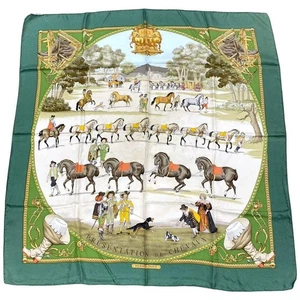 HERMES Seidentuch Carre 90 PRESENTATION DE CHEVAUX grün mit Etikett ohne Karton gebraucht. - Bild 1 von 5