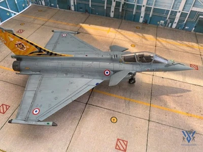 Built 1/48 Rafale C - French Jet EC 1/7 Provence 2012 Model - Immagine 1 di 4