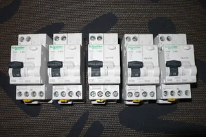 DISJONCTEUR A9N21028 DIFFERENTIEL A9N21452 SCHNEIDER ELECTRIC 32A 30mA, 32AMPERE - Bild 1 von 10