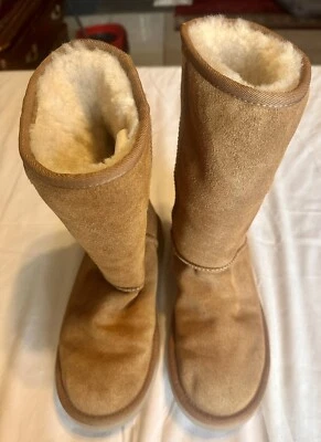 Koolaburra Uggs Women’s Sheep Wool Fleece Lining Tan 9 Shoes Slip On Boots - Image 1 of 4