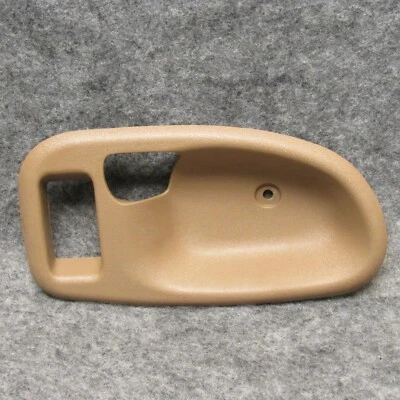Blazer S10 Sonoma Jimmy 1998-2005 diestro pasajeros manija puerta taza beige mediano 39140 Foto 1 de 2