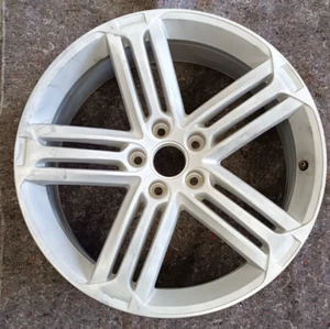 GENUINE VW GOLF VI VII 8Jx19" Alloy Wheel 5K0601025M Talladega - Picture 1 of 8