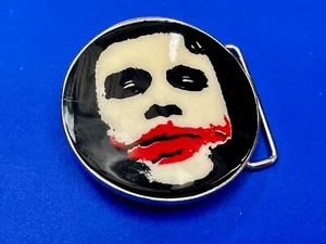 Batman's JOKER Red RED Lips round HA HA GTO Design DC Comics S08 Belt Buckle - Picture 1 of 14