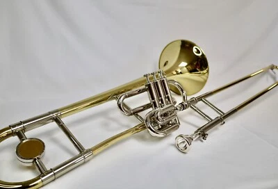Trombón de válvula de pistón Prestini High*Grade Bb lacado dorado Foto 1 de 4