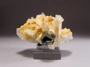 Quartz with Pyrite & Ankerite and Calcite Crystal Cluster from Washington - Picture 1 of 7
