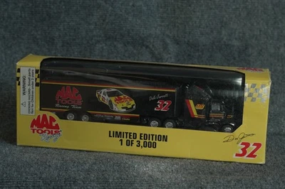 Dale Jarrett #32 Mac Tools 1/64 Diecast Transporter con coche 1995 - 1 de 3.000 Foto 1 de 4