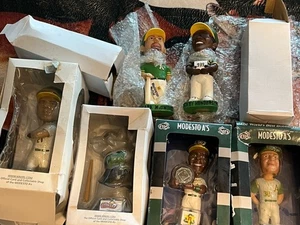 Rickey Henderson 2002 Modesto A's SGA Bobblehead 939 Stolen Bases Oakland Lot 6 - Bild 1 von 6