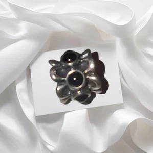 Pandora Forget Me Not Black Onyx Charm Retired - Picture 1 of 4