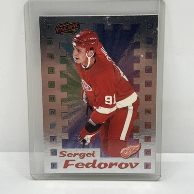 1998-99 Pacific Dynagon Ice Sergei Fedorov #9 Red Wings - Image 1 of 3