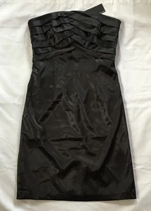 Neu mit Etikett Vera Moda schwarzes trägerloses Seidenkleid für Damen - Gr. 40 (US 8) - Bild 1 von 3