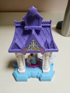 Juego portátil Fisher-Price Little People Disney Frozen Anna in Arendelle nuevo con etiquetas - Imagen 1 de 3