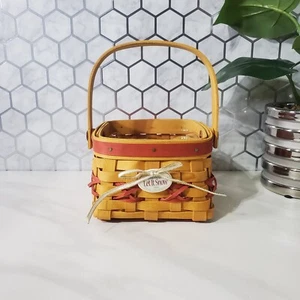 Longaberger 2000 Red Trim Basket Let It Snow Ceramic Tie On Charm Plastic Liner - Picture 1 of 13
