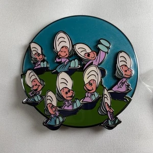 Alice In Wonderland Pin Baby Oysters Clams Jumbo LE 750 Loungefly Disney Pins - Picture 1 of 6