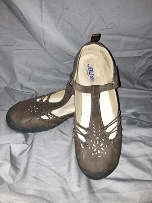 JAMBU Sahara Perforated Tan Flats SHOES Woman's 11 M Slip-on Vegan - Image 1 of 3