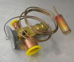 UNITED TECHNOLOGIES EA 03XC 376 VALVE TXV - Picture 1 of 3