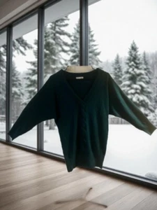 Pre Owned Women’s New York & Company Sweater Sz Med Classic Irish Vibe - Picture 1 of 9
