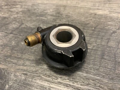 Yamaha YZF600R FZR1000 Seca II 2 OEM Front Wheel Rim Speedo Drive Gear Unit - Image 1 of 3