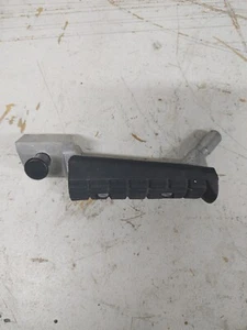 Triumph Footrest Rear Foot peg Daytona Speed Triple Tiger Trophy - Bild 1 von 4