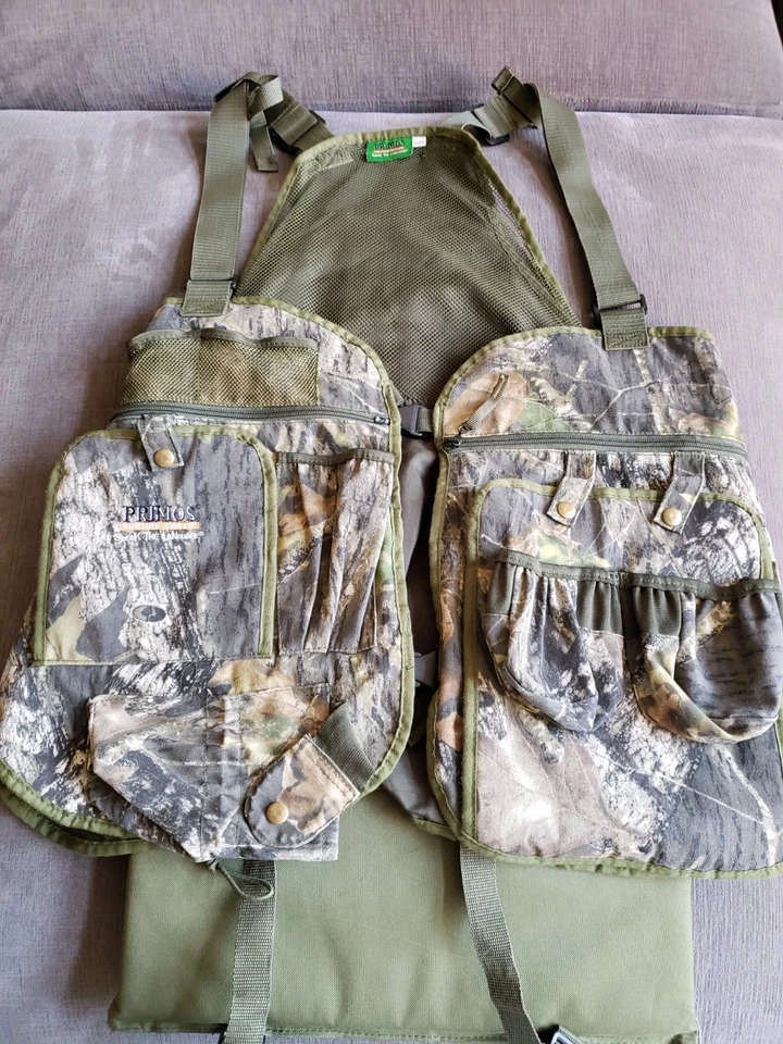 Primos Hunting Calls Vest With Seat - Size XL/XXL Camo Hunting Mossy Oak Read  - Image 1 of 4