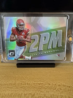 Donruss Optic 2017 - también conocido como Patrick Mahomes II #30 (RC) Foto 1 de 2
