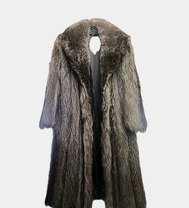 Vintage Damen Braun Echt Pelz Mantel Coyote? Waschbär?  Größe L, lang, weich - Bild 1 von 6