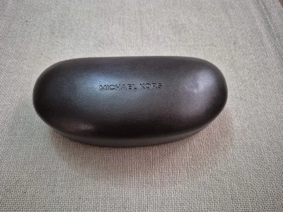 MICHAEL KORS Negro CUERO GAFAS DE SOL GAFAS ESTUCHE 6 1/4 X 3 X 2 1/4 NUEVO Foto 1 de 3