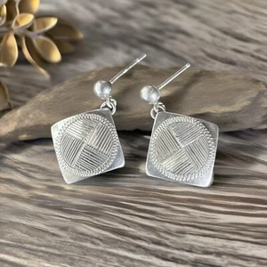 Vintage Hopi Signed Howard Sice Etched Sterling Silver Drop Earrings Boho Style - Picture 1 of 6